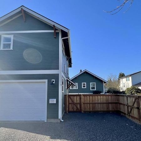 Brand New Custom Built Cottage In Downtown W/Pool! 塞勒姆 外观 照片